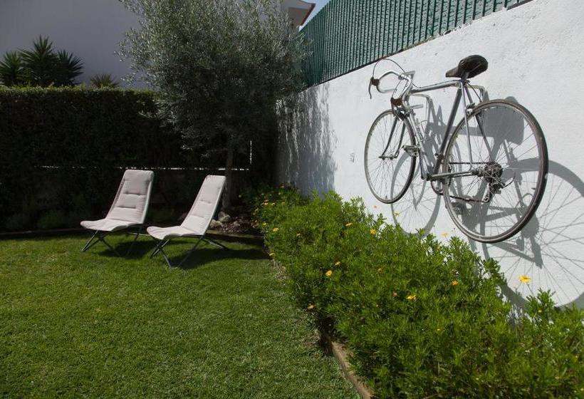 بنسيون Parede Guest House