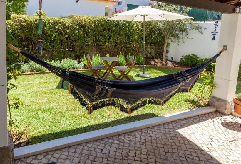 بنسيون Parede Guest House