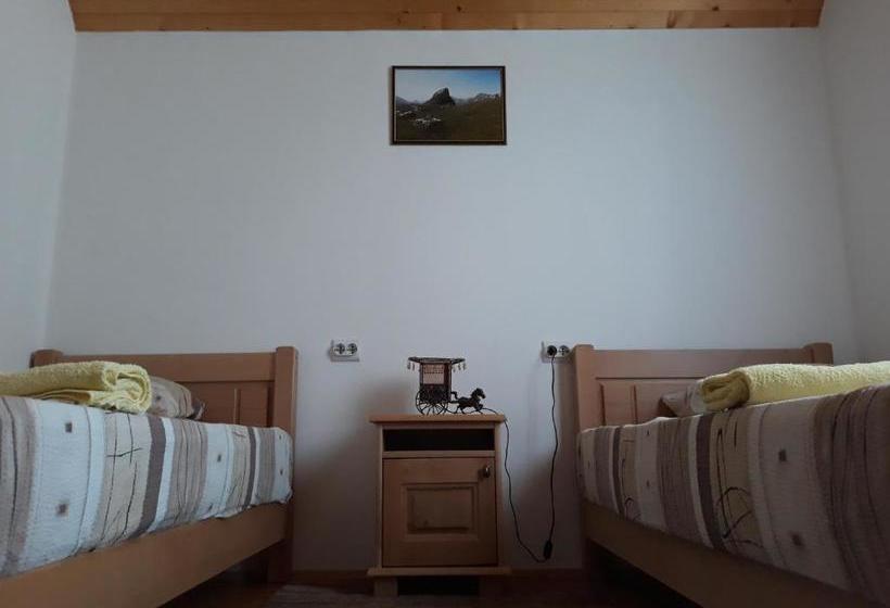 بنسيون Rooms Skorpijon