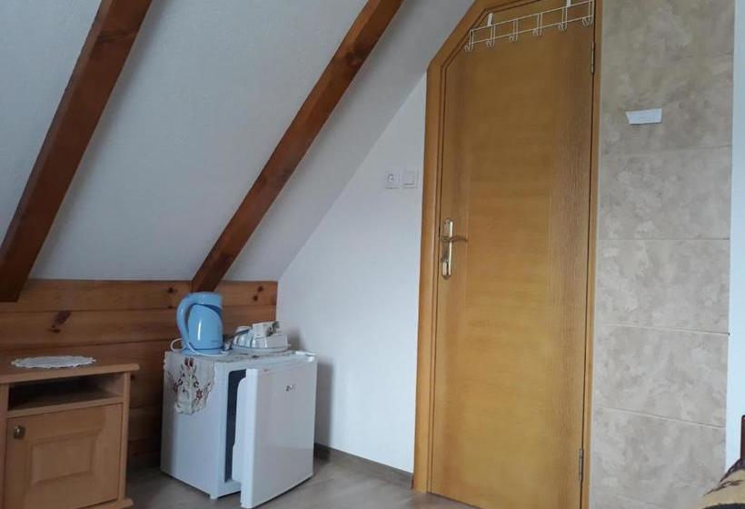 بنسيون Rooms Skorpijon