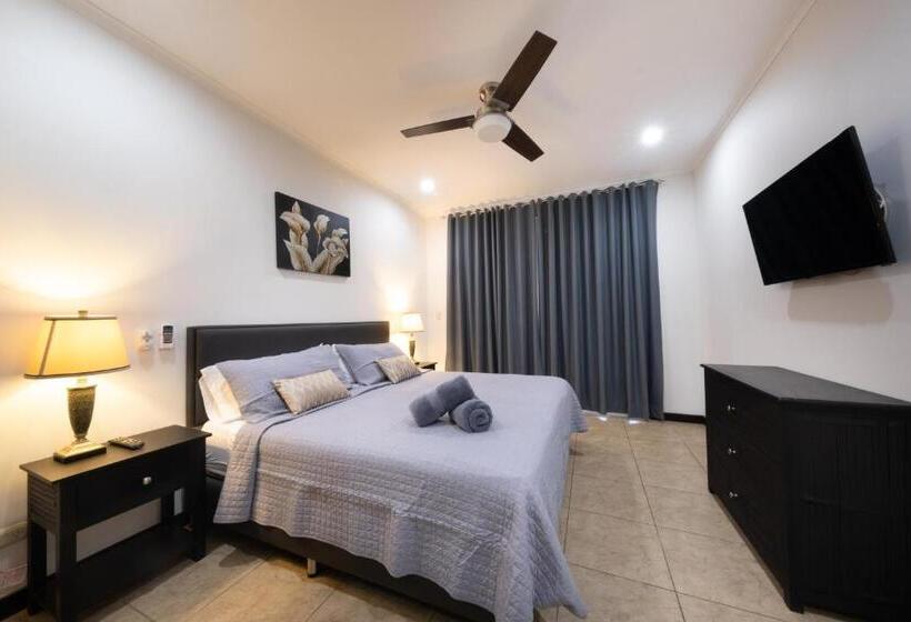 The Palms Ocean Club Resort