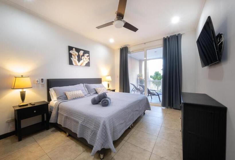 The Palms Ocean Club Resort