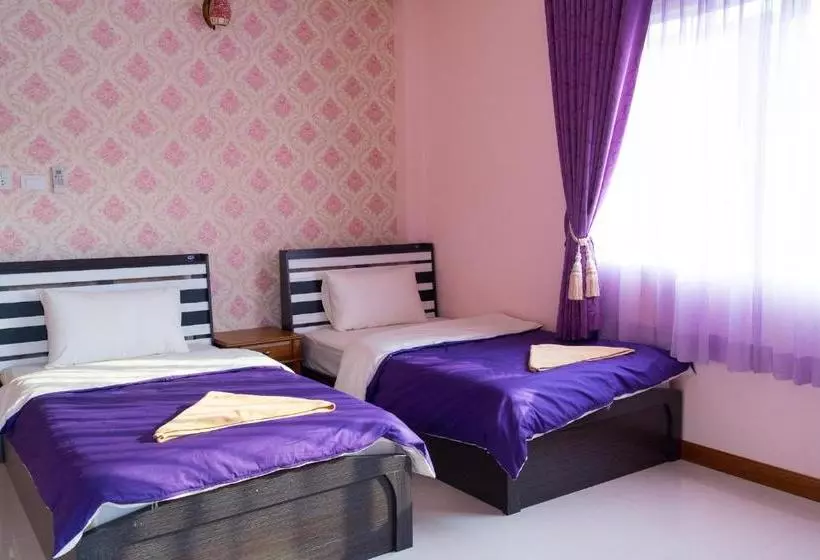 Majatalo Rak Ban Kerd House