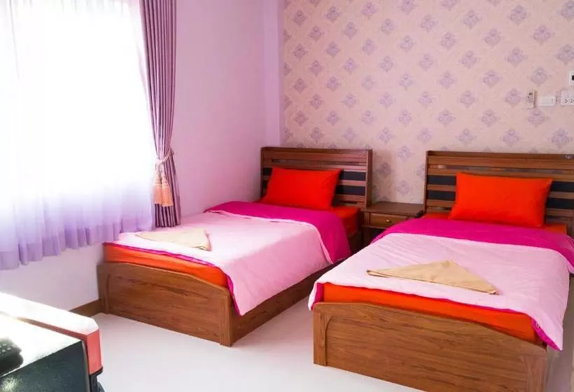 Majatalo Rak Ban Kerd House