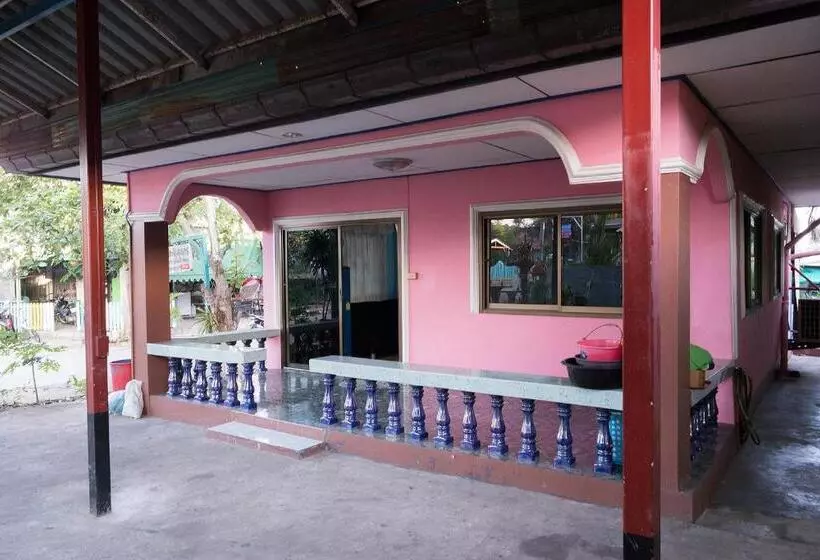 Majatalo Rak Ban Kerd House