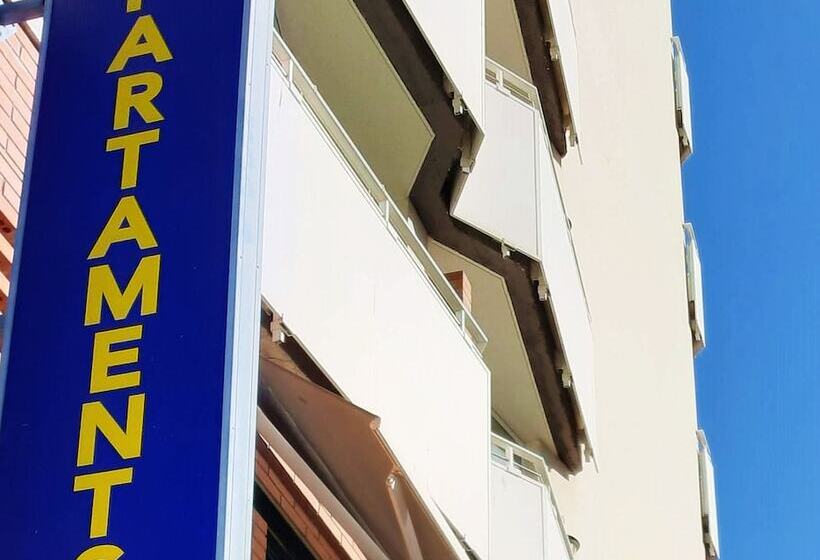 Apartaments Lloret Sun