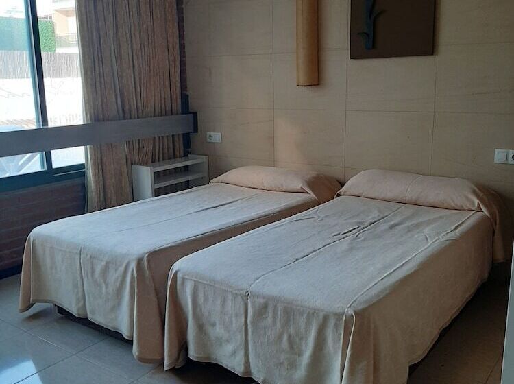 Apartaments Lloret Sun