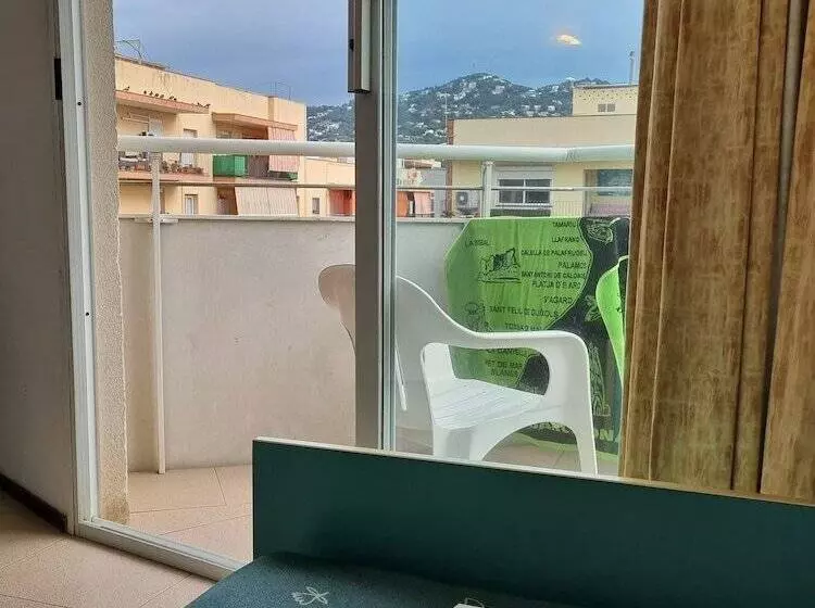 Apartaments Lloret Sun