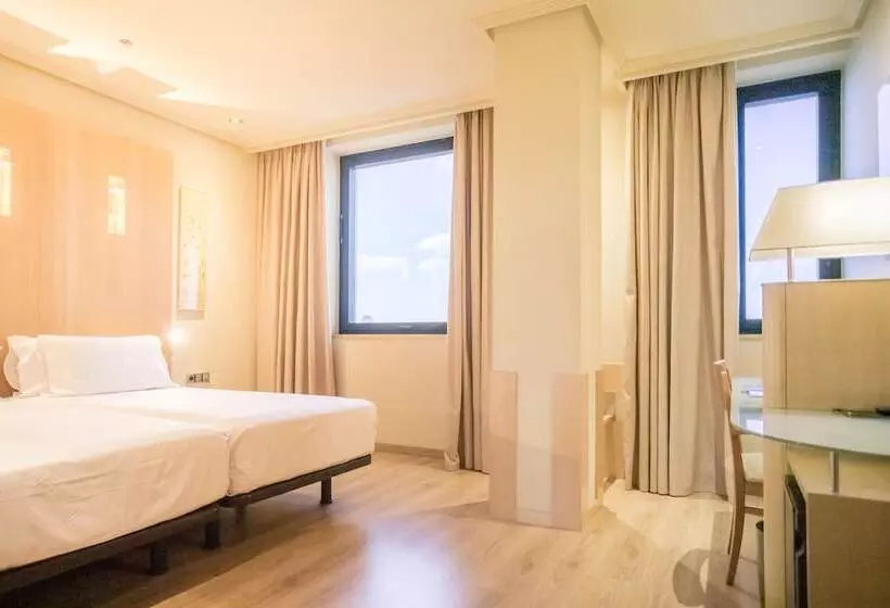 فندق Abba Madrid