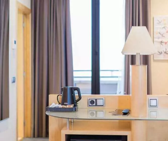 فندق Abba Madrid