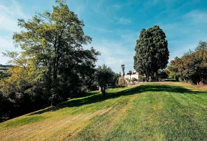 Отель Borgo Grondaie