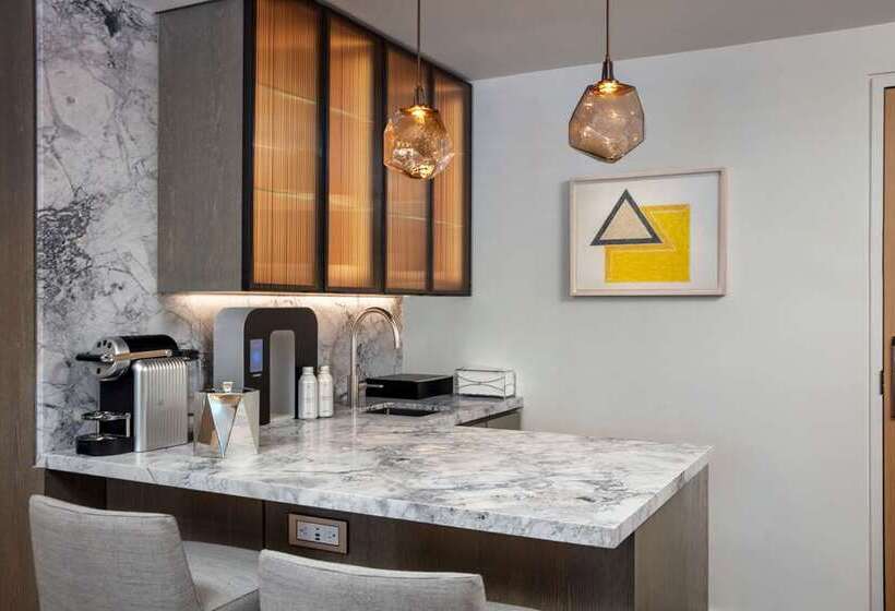 호텔 Conrad New York Downtown