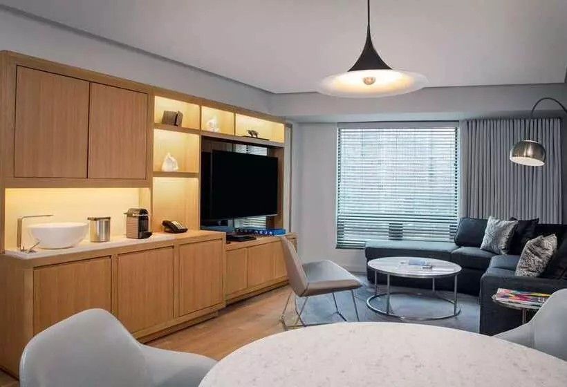 酒店 Conrad New York Downtown