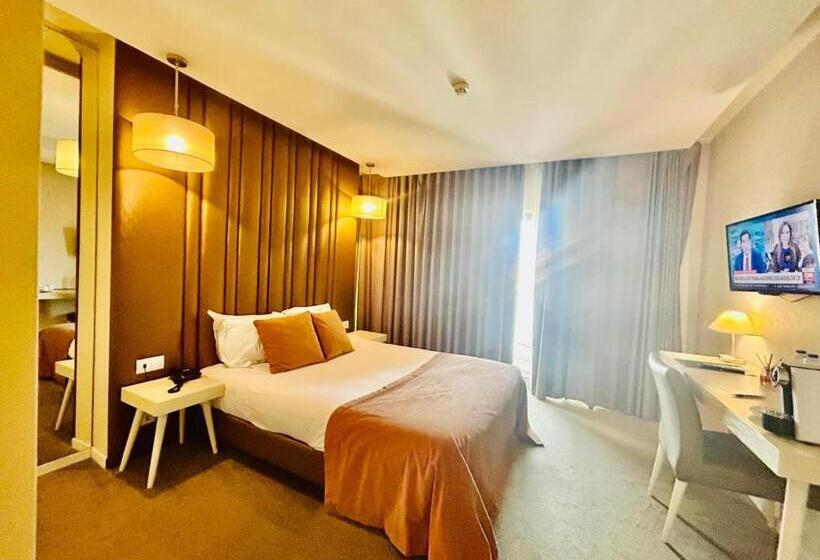 فندق De Ilhavo Plaza & Spa