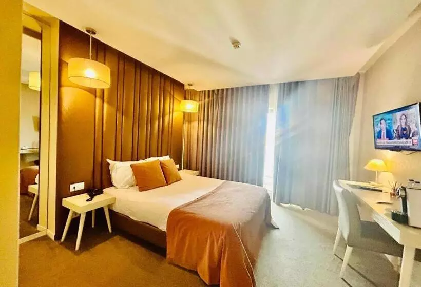 ホテル De Ilhavo Plaza & Spa