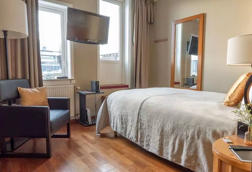 First Hotel Millennium