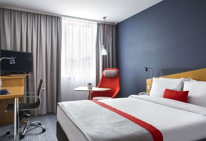 فندق Holiday Inn Express Dortmund, An Ihg