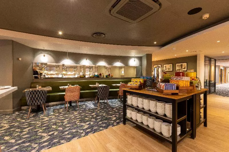 בית מלון כפרי Holiday Inn London Regent S Park, An Ihg
