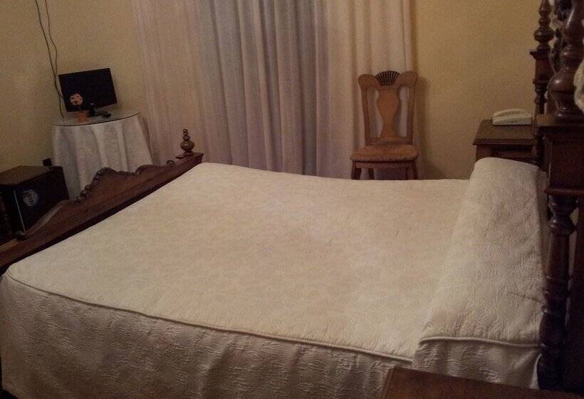 فندق Hospederia Museo Valdepeñas