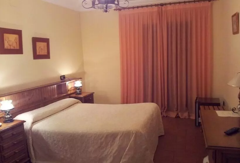 Hotel Hospederia Museo Valdepeñas