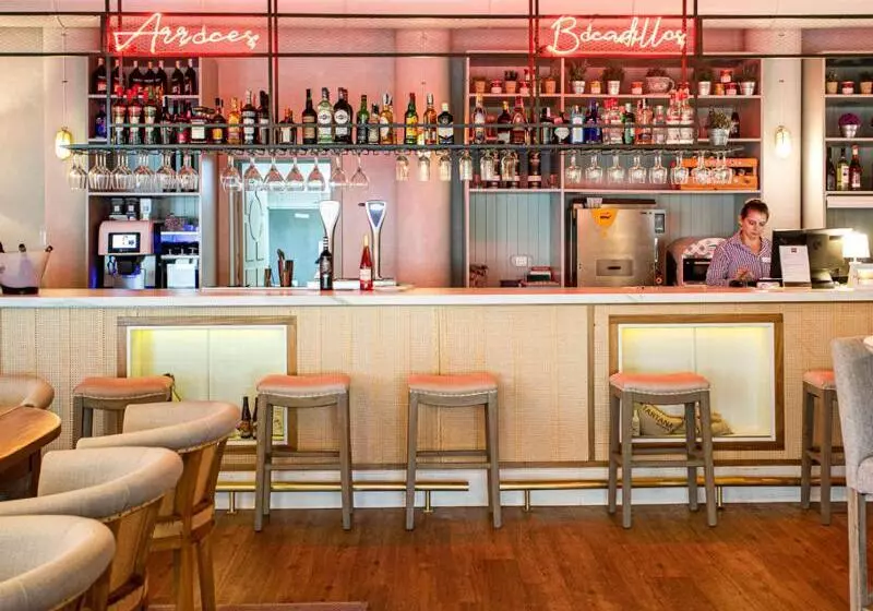 호텔 Ibis Valencia Alfafar