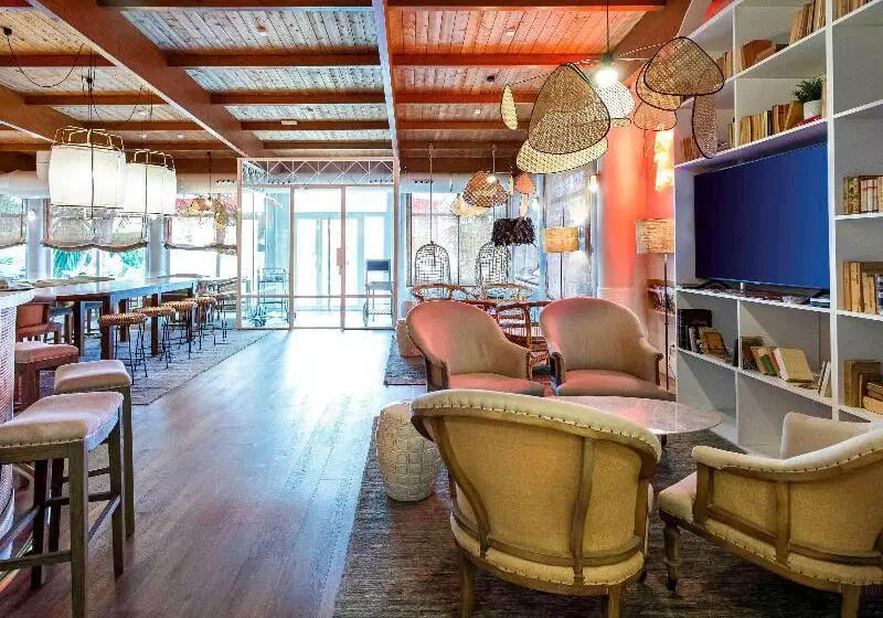 호텔 Ibis Valencia Alfafar