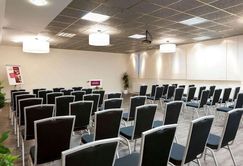 هتل Plaza Inn Regensburg