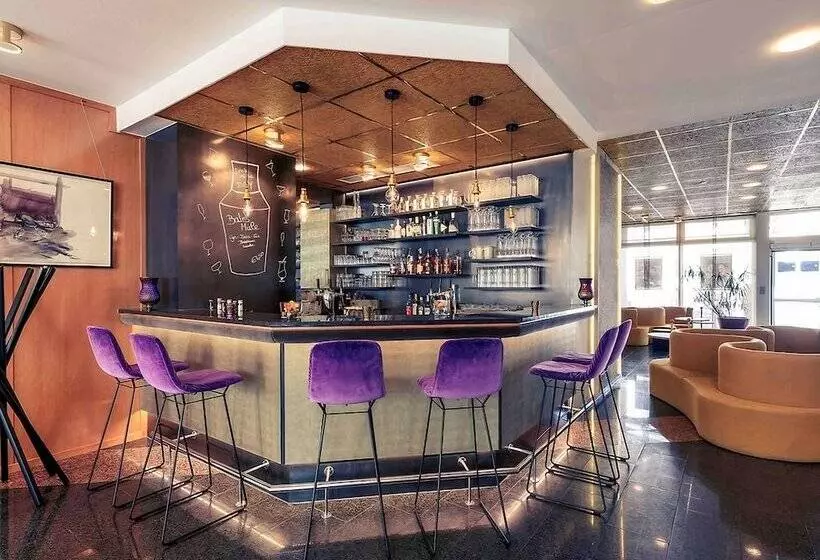 Отель Plaza Inn Regensburg