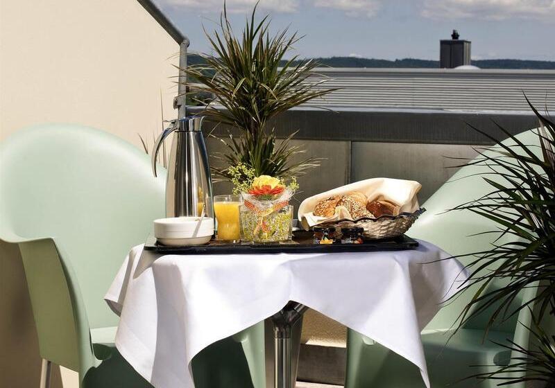 هتل Plaza Inn Regensburg