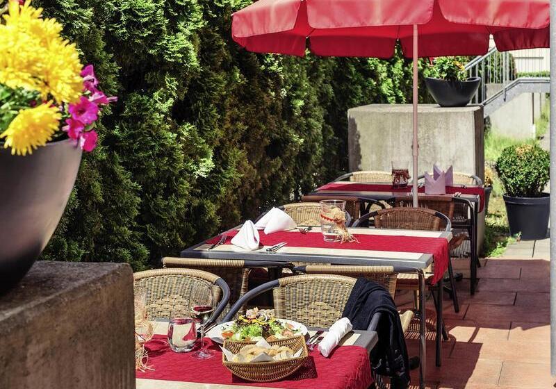 هتل Plaza Inn Regensburg