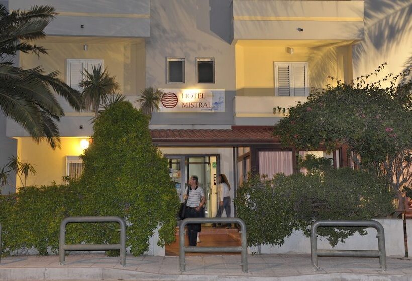 Otel Mistral