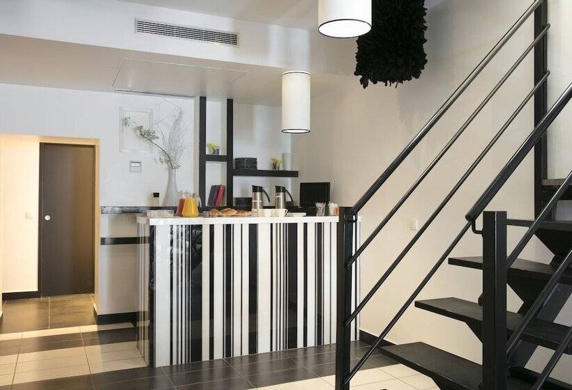 هتل Standard Design