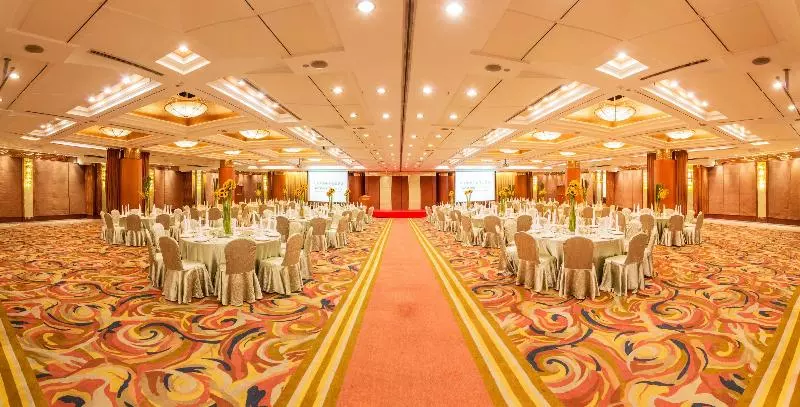 Swissotel Beijing Hong Kong Macau Center 4km To The Forbidden City