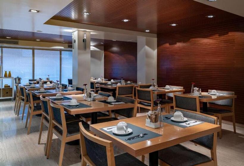 هتل Vincci Puertochico