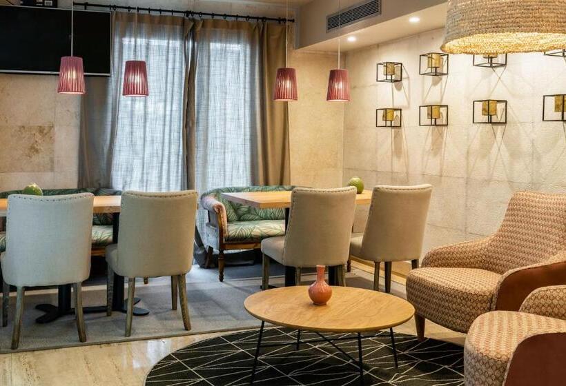 هتل Vincci Puertochico