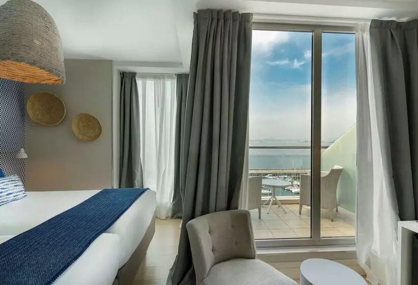 هتل Vincci Puertochico