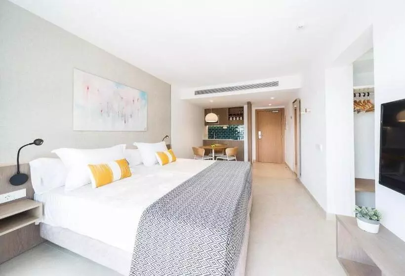 Inturotel Esmeralda Park