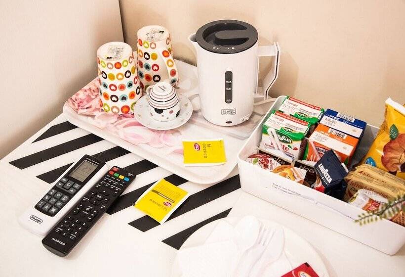 هتل B&b Metropolitan