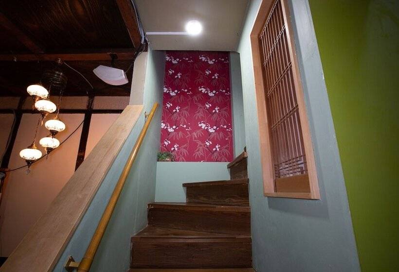 هتل Himeji 588 Guesthouse – Hostel