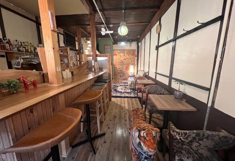 هتل Himeji 588 Guesthouse – Hostel