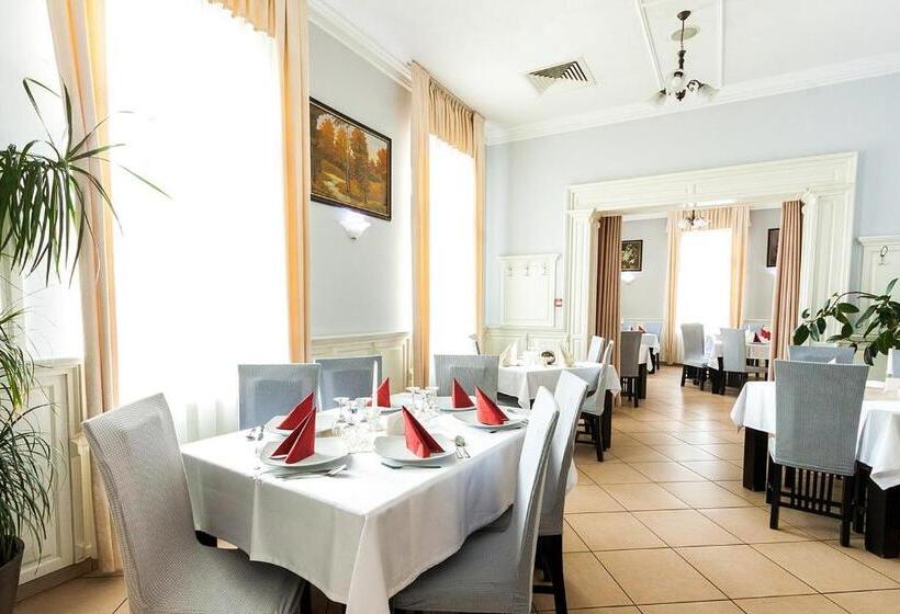 Astoria Hotel & Restaurant