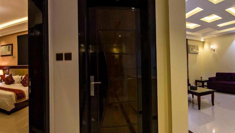 Dreams Houses Furnished Suites