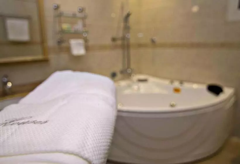 Dreams Houses Serviced Apartments