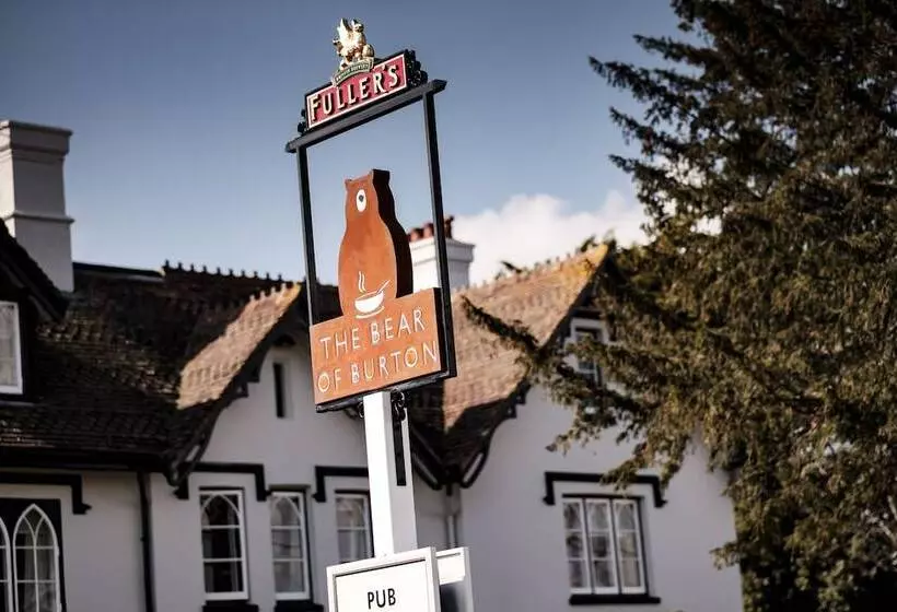 Hotelli Bear Of Burton