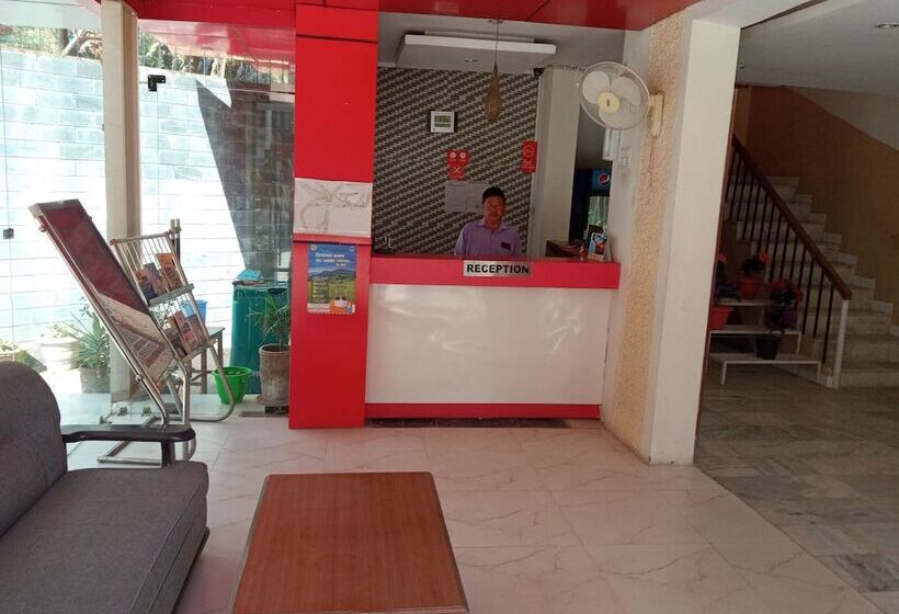 فندق Triund Trek