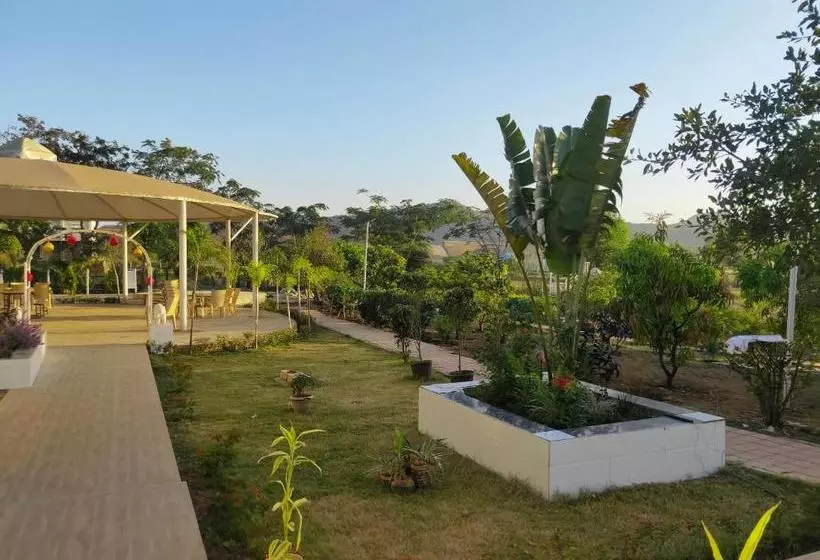 Hotelli Kk Tree Retreat Igatpuri