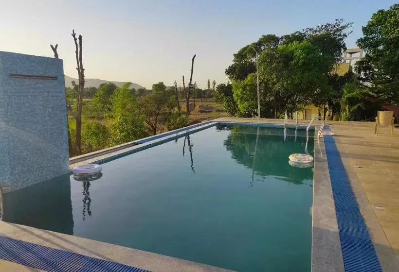 Hotelli Kk Tree Retreat Igatpuri