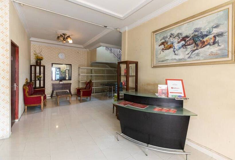 بنسيون Reddoorz @ Jalan Maengket Manado