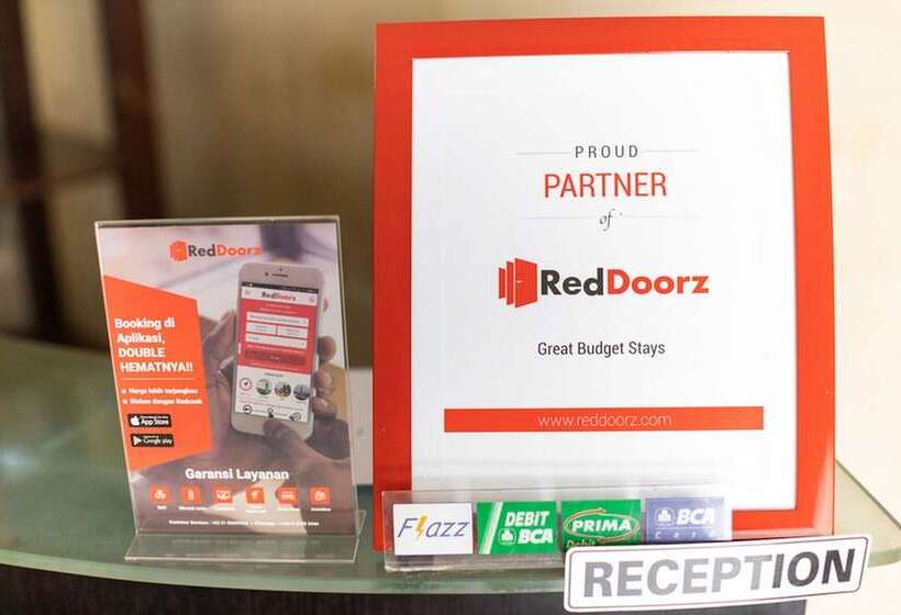 بنسيون Reddoorz @ Jalan Maengket Manado