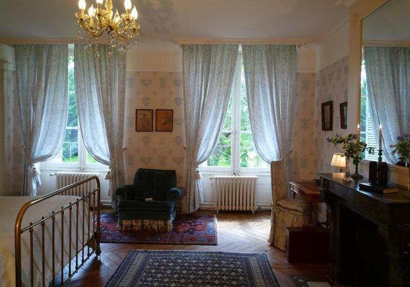 Bed And Breakfast   Château Du Vau